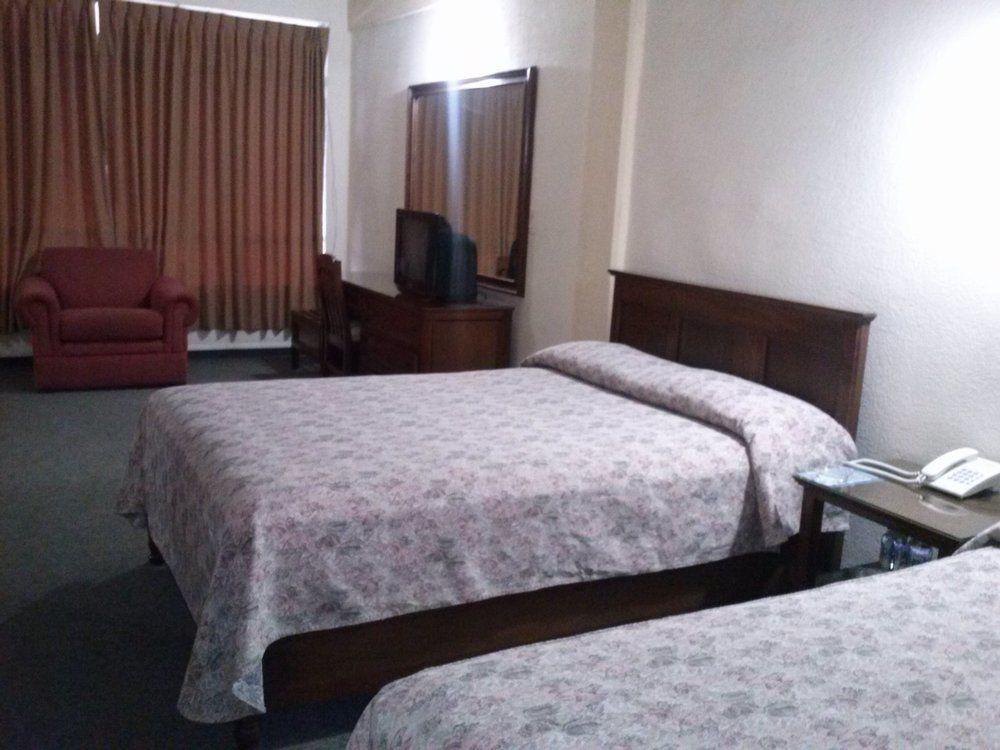 Capital O Florida Tuxpan, Veracruz Tuxpan  Extérieur photo