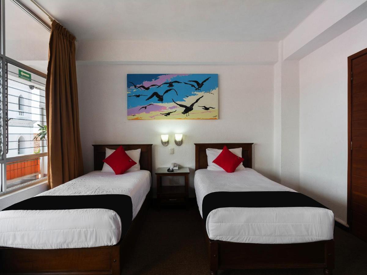 Capital O Florida Tuxpan, Veracruz Tuxpan  Extérieur photo