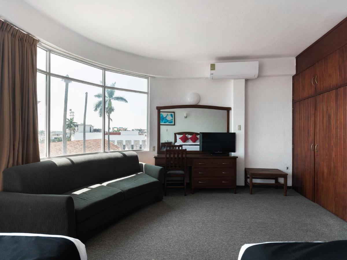 Capital O Florida Tuxpan, Veracruz Tuxpan  Extérieur photo